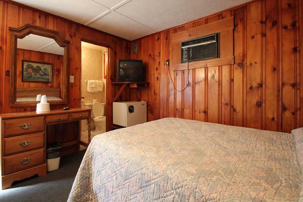 Dolphyn Motel Hampton Luaran gambar