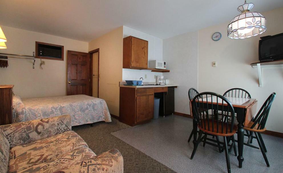Dolphyn Motel Hampton Luaran gambar